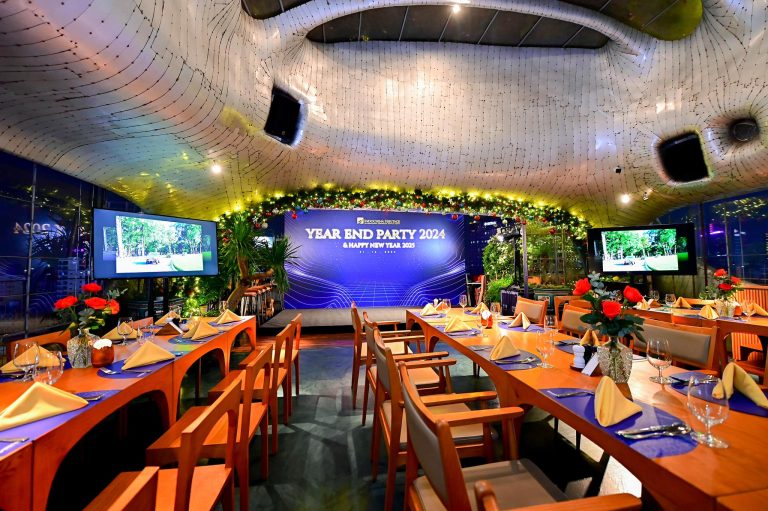 NGHỆ THUẬT TỔ CHỨC TIỆC DOANH NGHIỆP