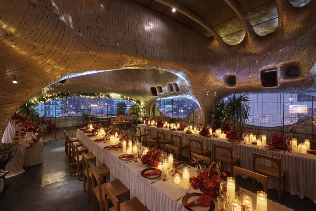 Trang trí tiệc cưới tại Smith's kitchen & Bar