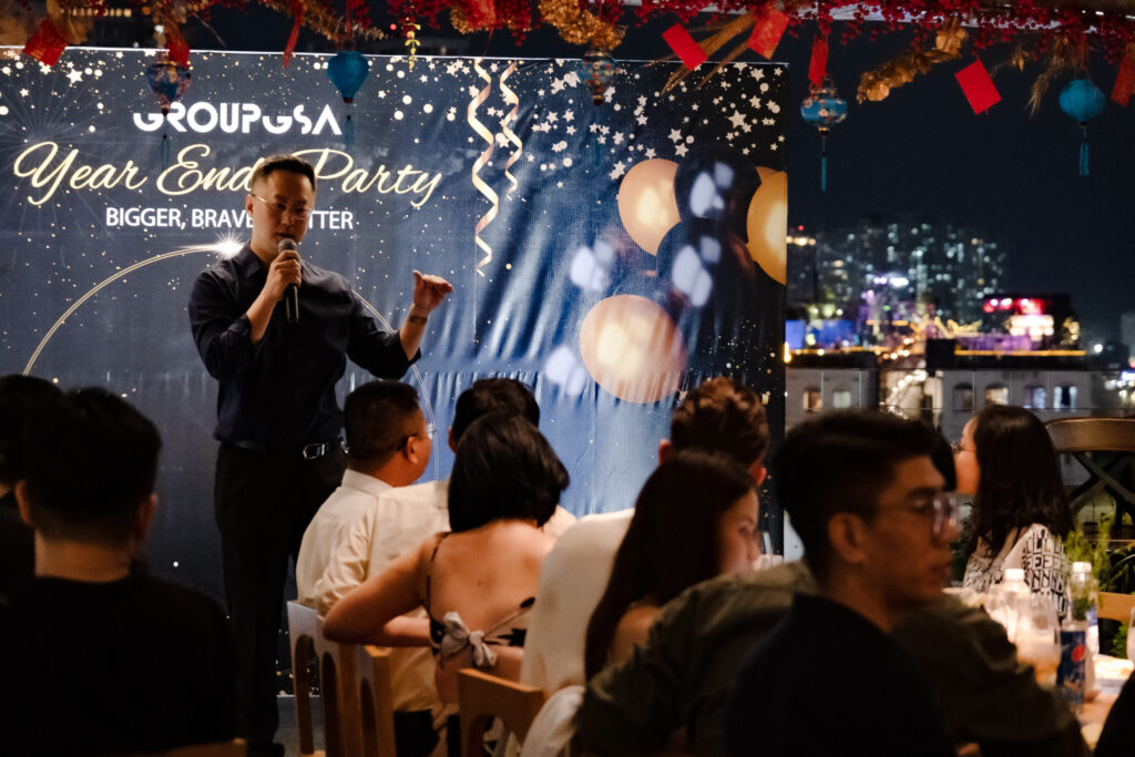 Year End Party tại Smith